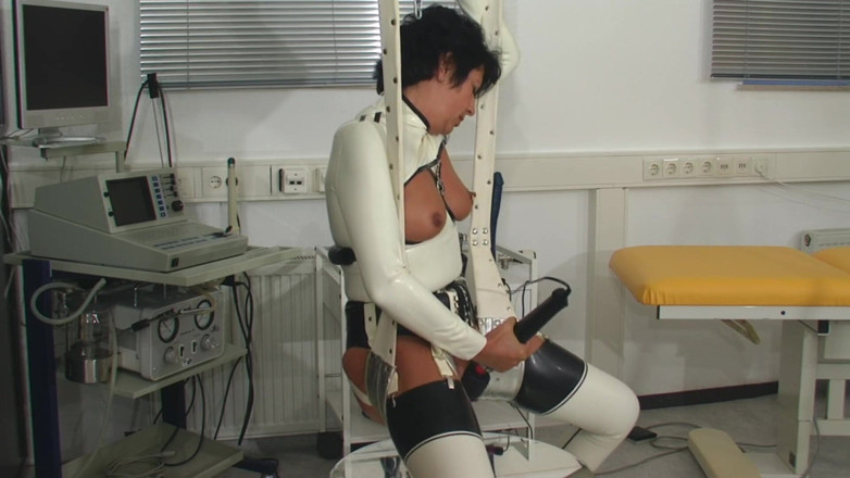 Rubber & Clinic Studio - 1ATOYS: Anal masturbation experience in latex