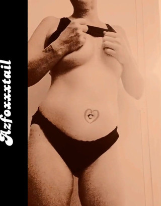 AzFoxxxTailPhelicia: ストリップ1 - ブラックパンティー