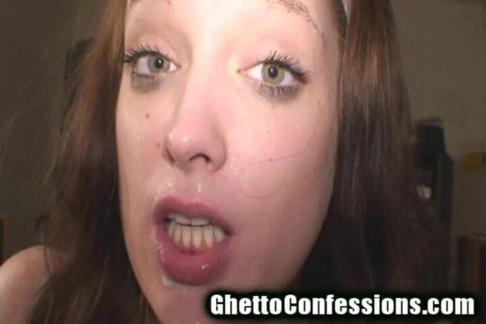 Ghetto Confessions: Красива німецька повія в гетто смокче і трахає розбещений член!