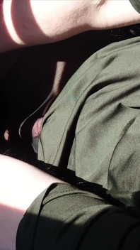 Sexy Pause Mit Dem Auto in Schwarzer Feinstrumpfhose