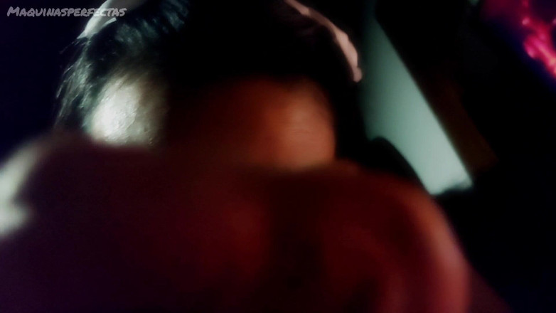 Maquinasperfectas: ХХХ мастурбує для мене і в підсумку наповнює мій рот спермою ХХХ