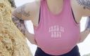 Ruby Rose: Chica nudista gótica se muestra