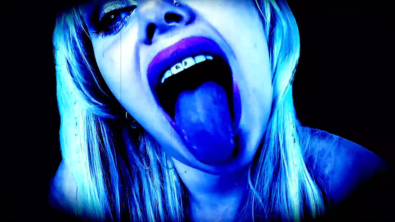 Goddess Misha Goldy: Teased and Than Eaten by a Seductive Mermaid with Big...