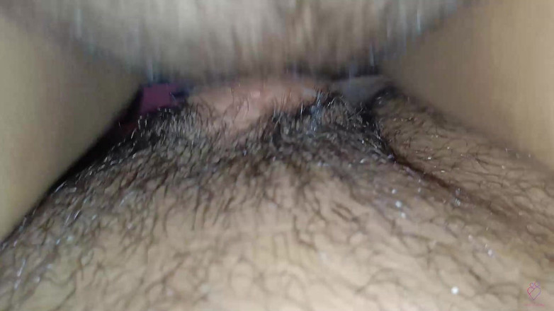 LetsFbaby: L'arrapata sorellastra ama il cazzo enorme del fratellastro