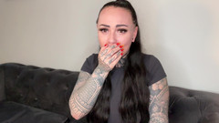 Miss Valentina: Achter haar rug