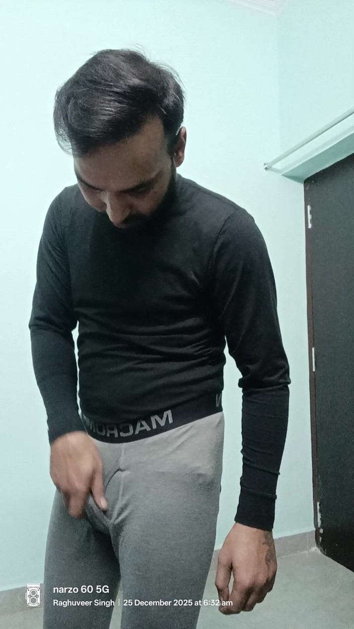 Rajasthani-old-lover: Lelaki desi India menikmati pertunjukan mandi dan melancap dengan pegawai...