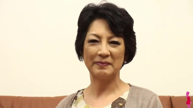 Asians in love: Japoński Hentai Milf 4