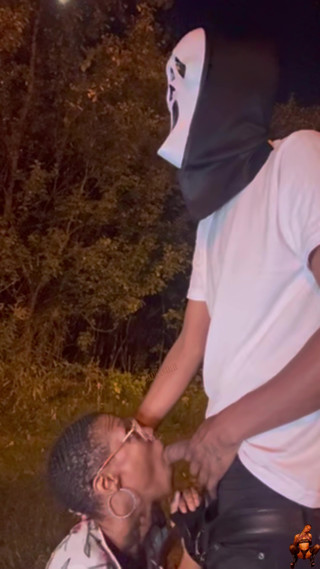 BarbieCharlie: Barbie Charlie Cosplay Ghost Face Facefucks