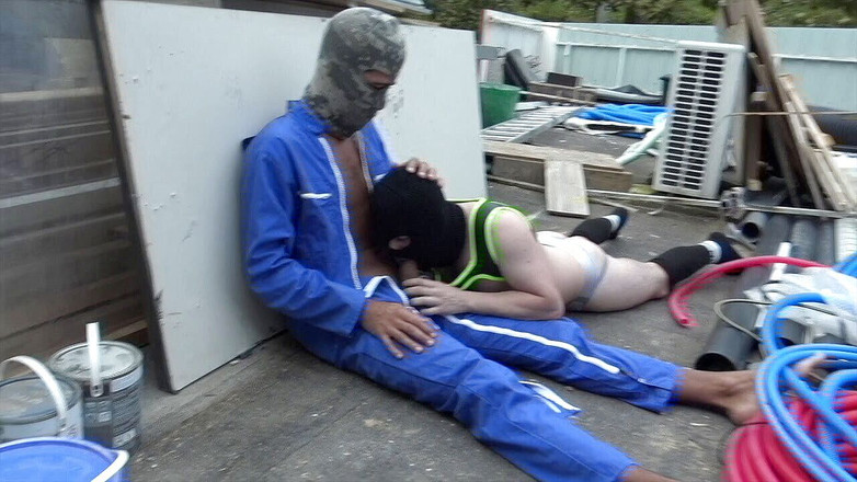 AMATOR BAREBACK FRENCH PORN: Молода гетеросексуальна краля відтрахана без презерватива темношкірою на відкритому повітрі