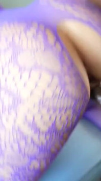 흑인 대물 자지에 따먹히는 거유의 엉덩이