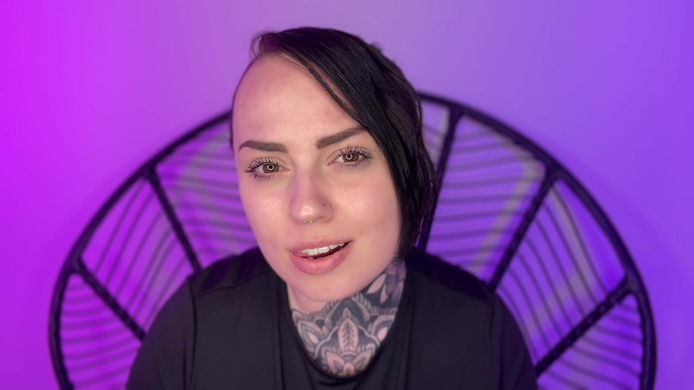 Miss Valentina: Ballbusting dan ngentot