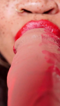 Sexy Red Kisses