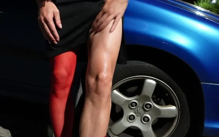 Loreley add: I Piss on My Horny Red Stockings