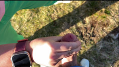 Emma Voyeur: Ditangkap mengusap di tempat awam... Si Dia Membantu Saya Selesai