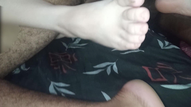 Cuckold Couple Swing: Pidiendo al esposo que llame a una gran amiga