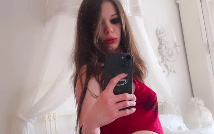 Dolls Cult: Profitez de la chérie vue