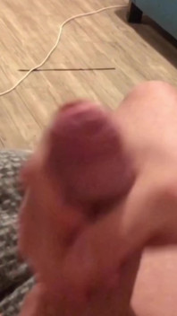 Jerking off on the Toilet