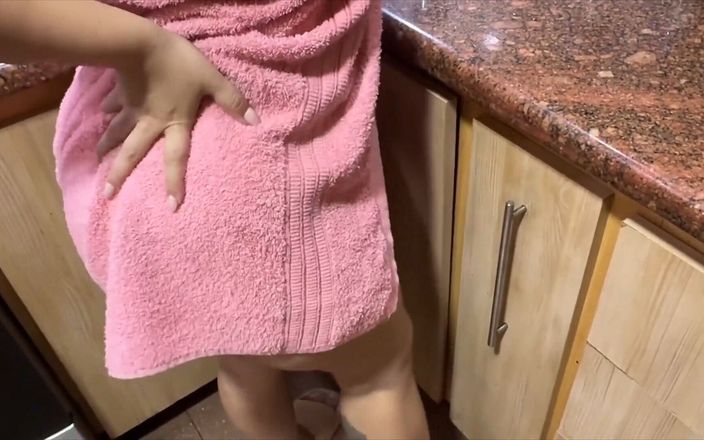CoupleOfHotSins: Hot Mother-in-law Stays Home Alone with Son-in-law. What a Big...