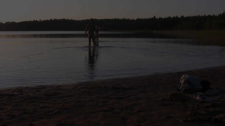 FinAdult Videos: Mr Lothar knullar mager trashy fusk blondin på stranden