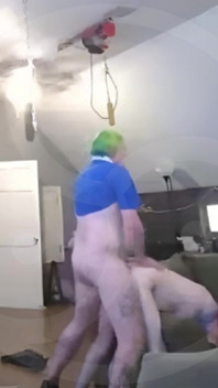 Büyük memeli Asyalı Amerikalı kadın kılıklı travesti tuzak şiplak boşalma için kullanılıyor