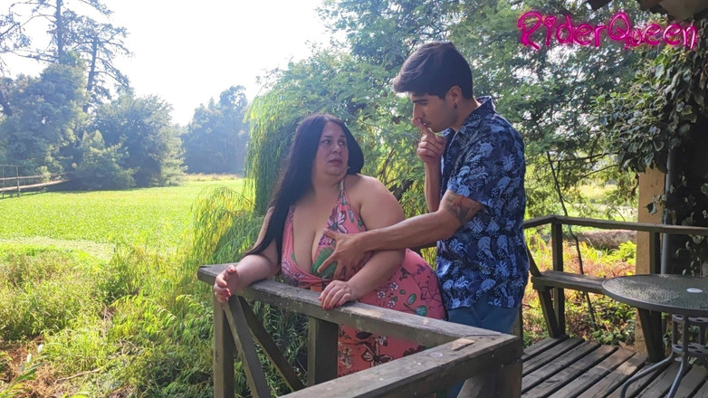 Riderqueen: Üvey anne slayt gösterisi - hayranlar için video