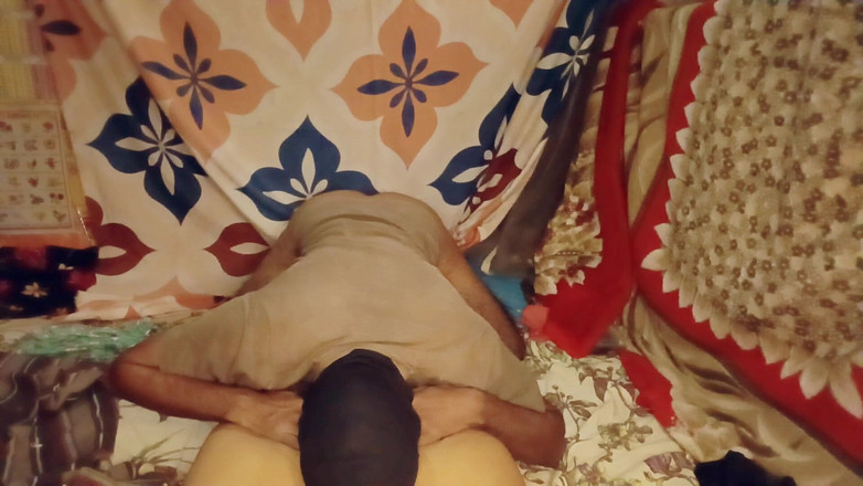 Poojakabir: 祝desi村姑妈生日快乐 第一部分