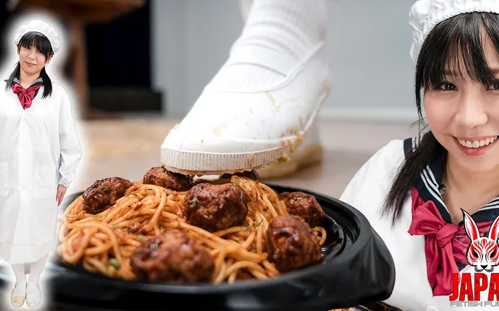 Japan Fetish Fusion: School Lunch Mess - Misaki Okina’s Playful Food Crush