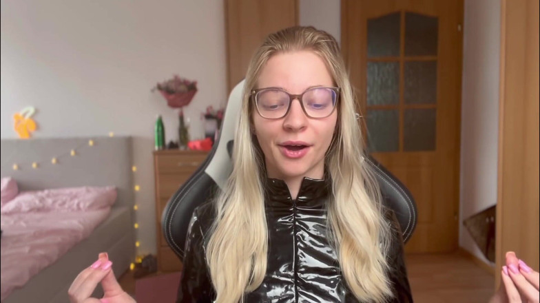 Goddess_Bella_Rae: Tot ce trebuie să știi despre fetișul din latex (pvc, piele)