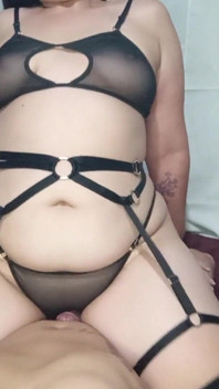 Aujourd’hui, j’ai envie de chevaucher ta bite jusqu’à ce que je jouisse