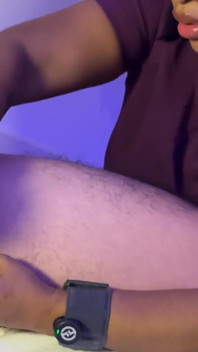 Uspokój swój umysł dedykowaną sesję masażu w Panama Asmr