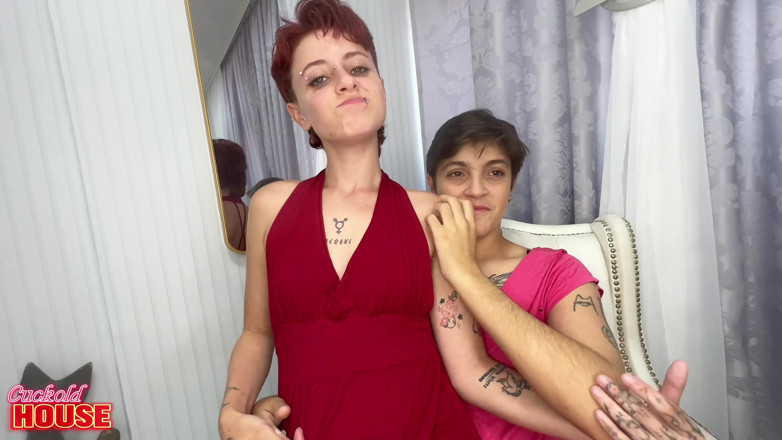 CuckoldHouse: Ragazzo fortunato in un trio con 2 ragazze bisessuali molto calde