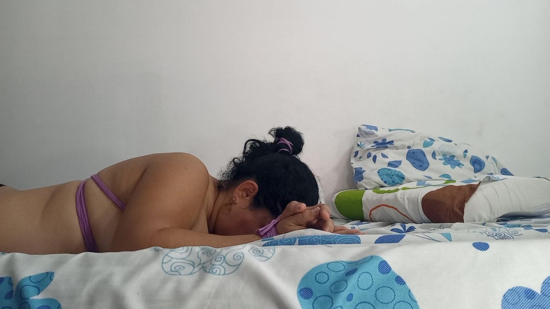 Valkyrie and Luigy Couple: Predă frumuseții încântătoare a Valkyrie Visual Experience