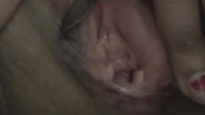 DesiBurChudai: 印度德西哥的阴户饥渴被她的姐夫解渴了