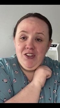 Współlokator zauważa, że oglądasz porno Sph | JOI