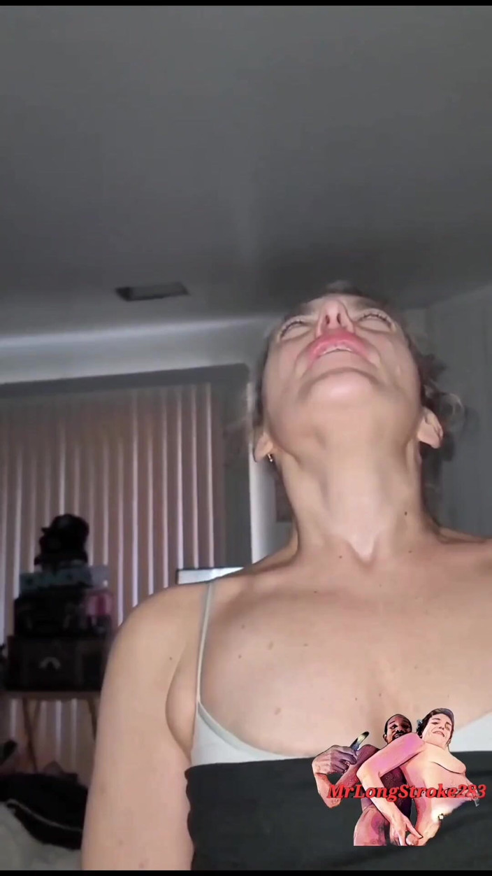 MrGoodBar Aka MrLongStroke283's Candy Shop: Analriding Cougar Cumming on My Dick