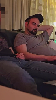 Moje nejlepší hetero kamarádka Mert a já se setkáme po dlouhé době