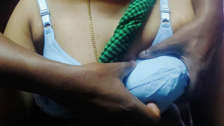 Desi Mohini: Mohini Dorf Bhabhi Hardsex im schlafzimmer.