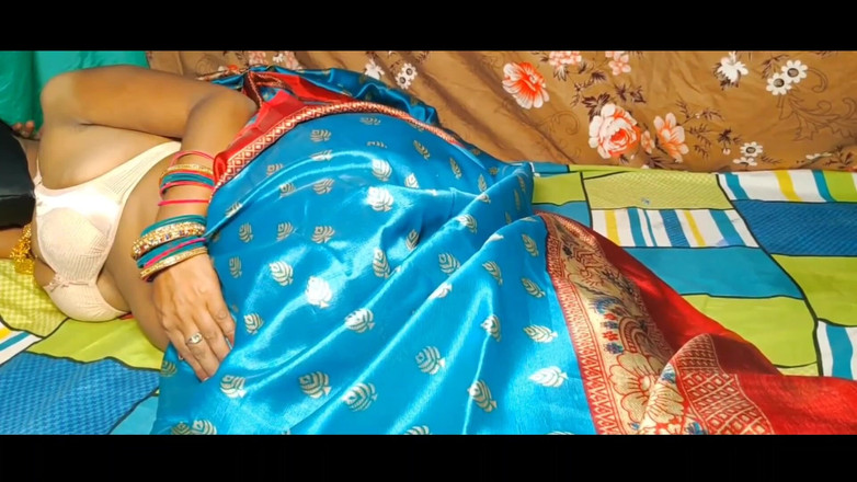 Desi anal: Рожеве сарі, сексуальні дезі секс відео справжній