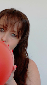 Balon cu toc înalt! Versiune extinsă