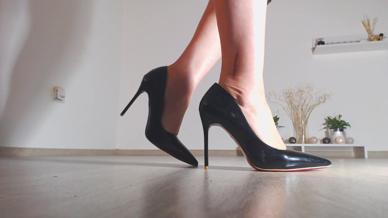 LegsOnHeels: 내 젖탱이를 따먹는 내 마인드