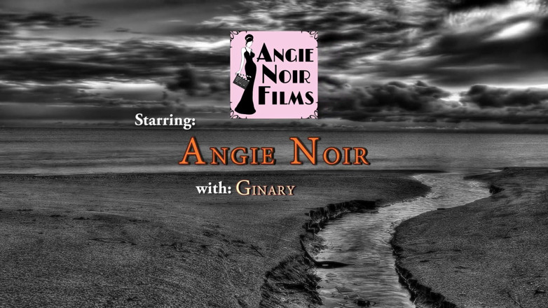 Angie Noir: Enteada ensina mãe a fisting com Angie Noir &amp;ginary