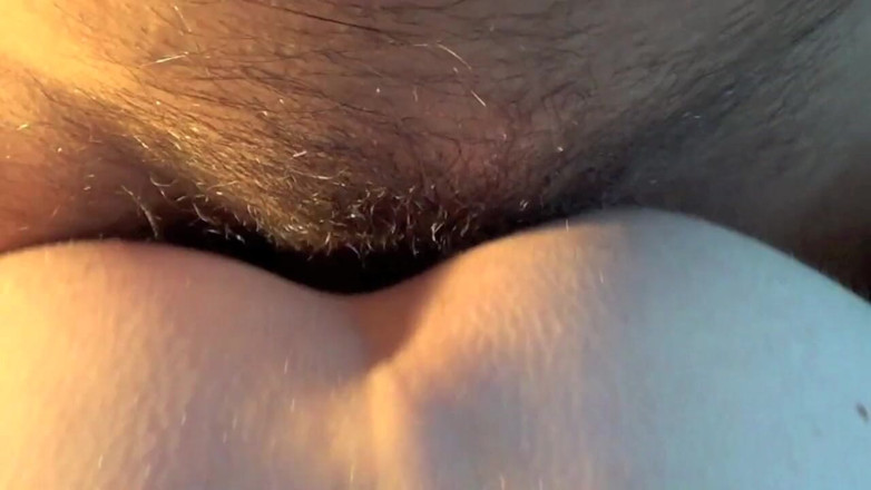 Sneaker Sex Kinky: Yarak emmek ve spor ayakkabı koklamak için zorlandı