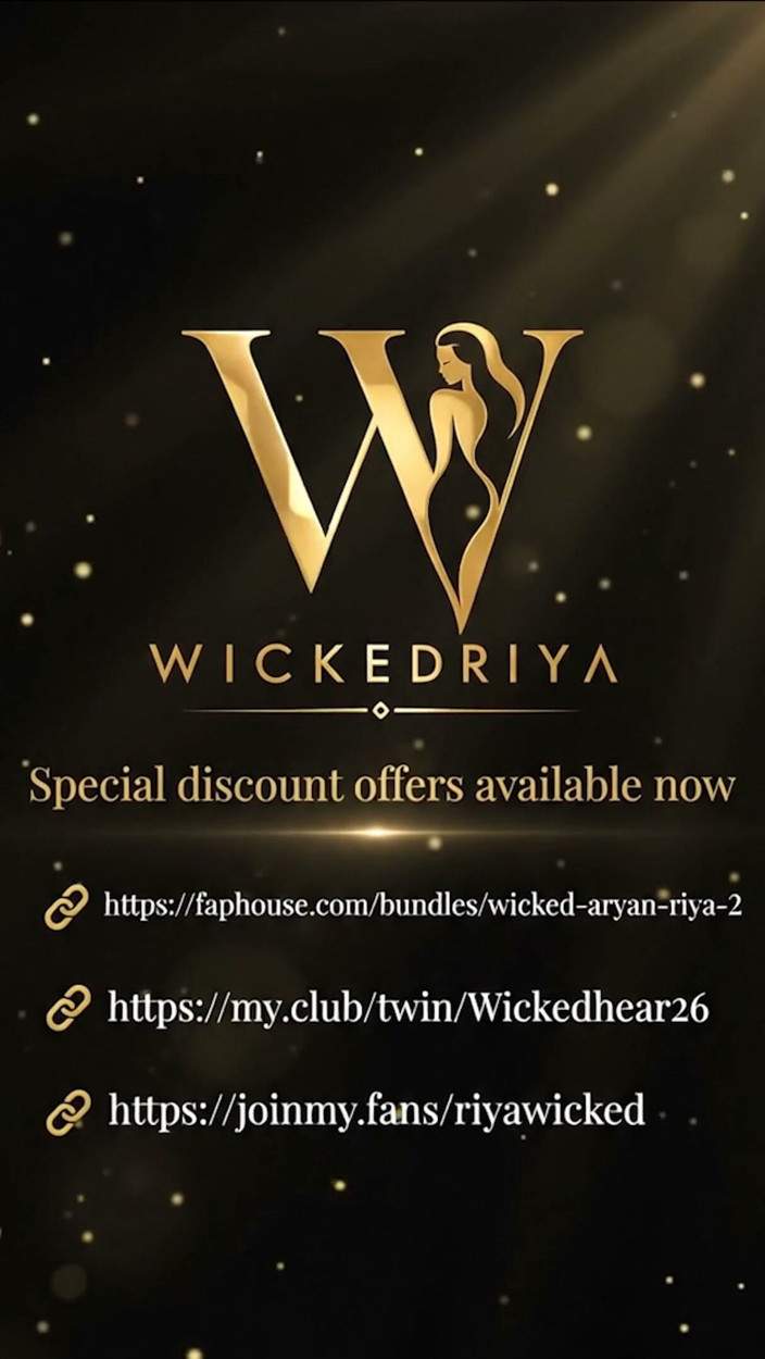 wickedriya: Sanftes stöhnen und nasse finger, indische mädchenrolle
