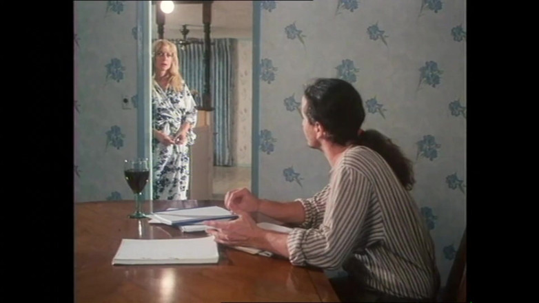 MMV TV - our best full movie: Kurva K Večeři Kočička K Snídani