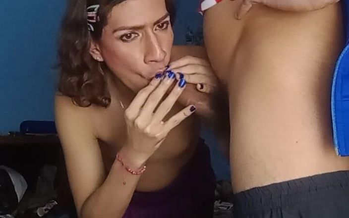 Femboy from Colombia: My Step Sister the Good Player Arrived