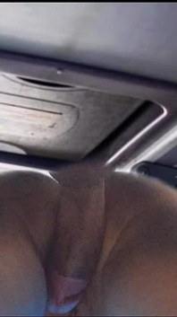 ¡pervertido Penetra a Un Estudiante Universitario Por Detrás En El Autobús En Público!