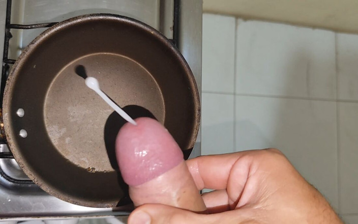 DaddyDoted: Wow, Tasty Fried Cum for Breakfast!!