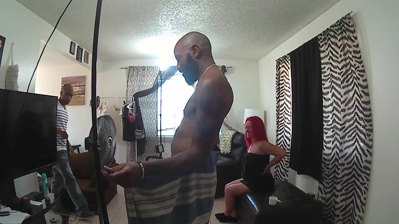 Shaundam: 从淋浴出来的 Bts 新鲜