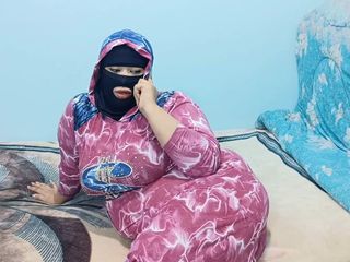 moonx: Berhubungan seks di pantat untuk pertama kalinya. Seks Arab Mesir...