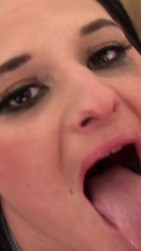 Nicola Kiss in a Cage, Pet Slag Punishment!